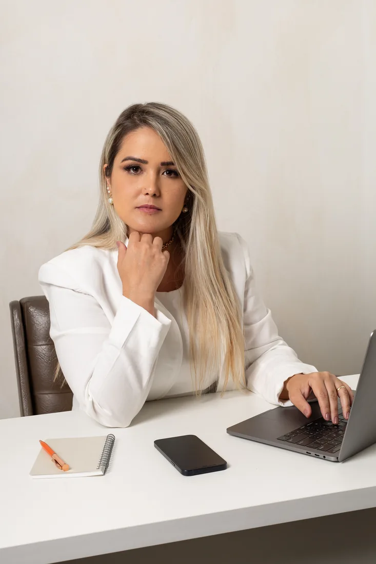 Foto de Camila Brandão, Gerente Administrativa na Salud Corretora
